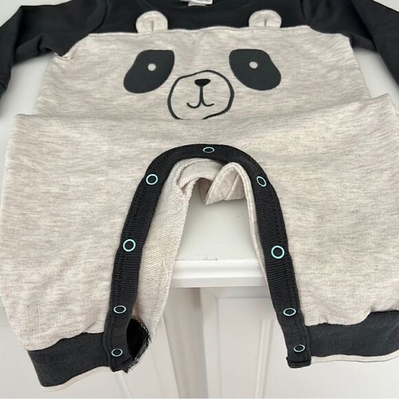 Cat & Jack Romper - Picture 2 of 6